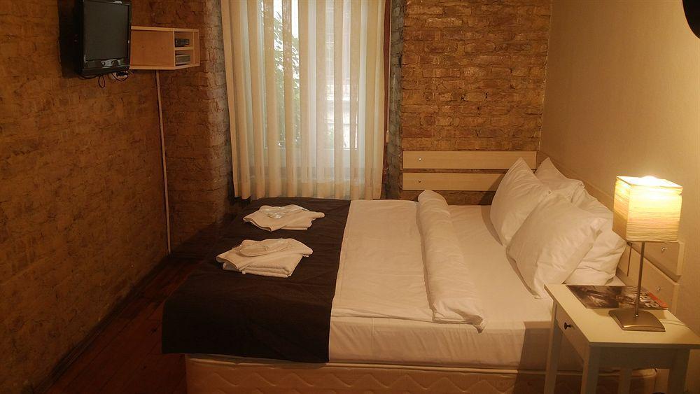 Gen Suites Pera Istanbul Exterior photo