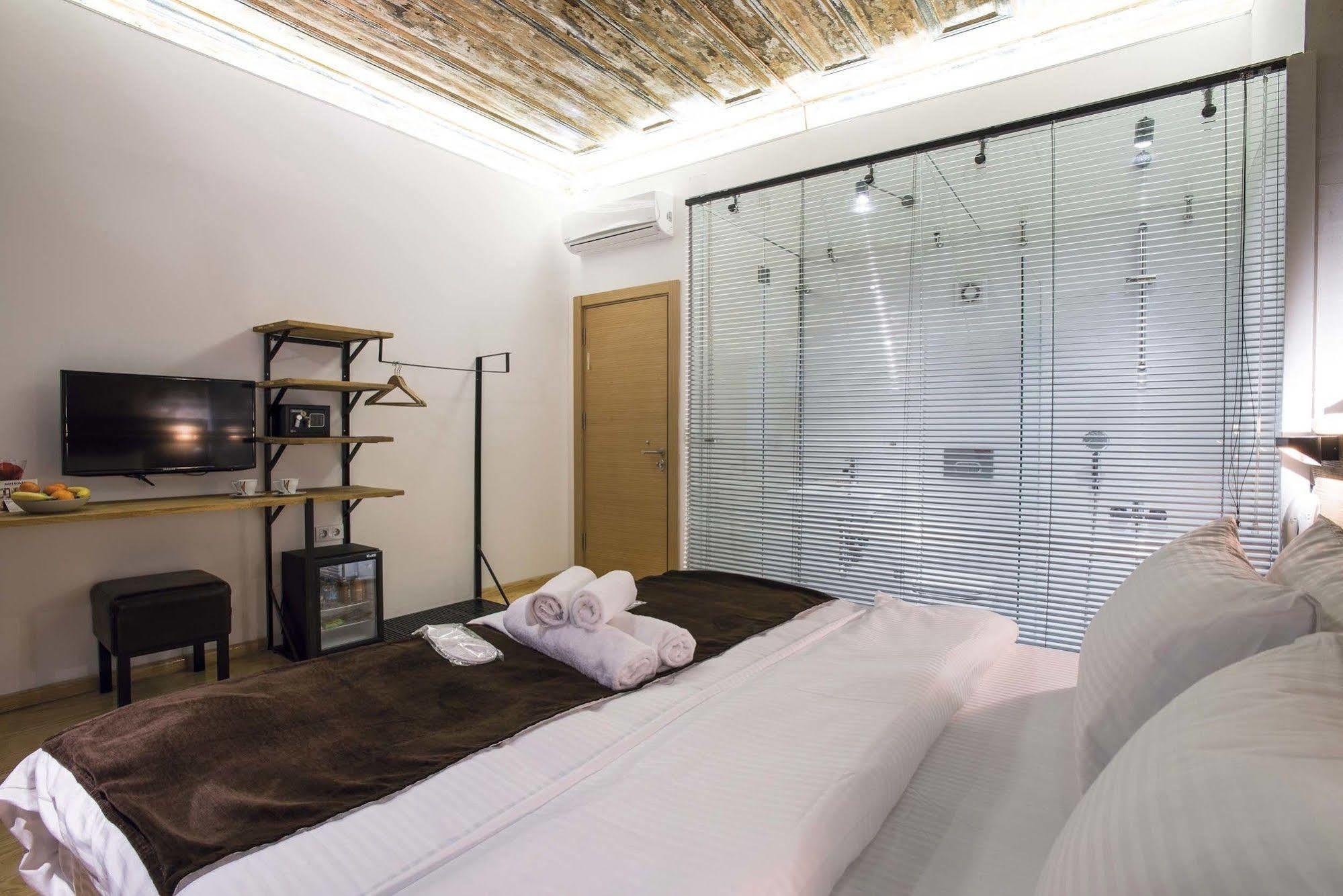 Gen Suites Pera Istanbul Exterior photo